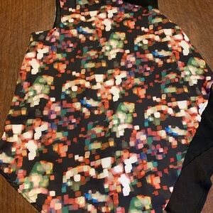 Massimo Women’s Colorful Abstract Patterned Dressy Tank Top Size S